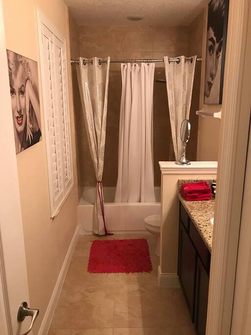Hollywood Bathroom