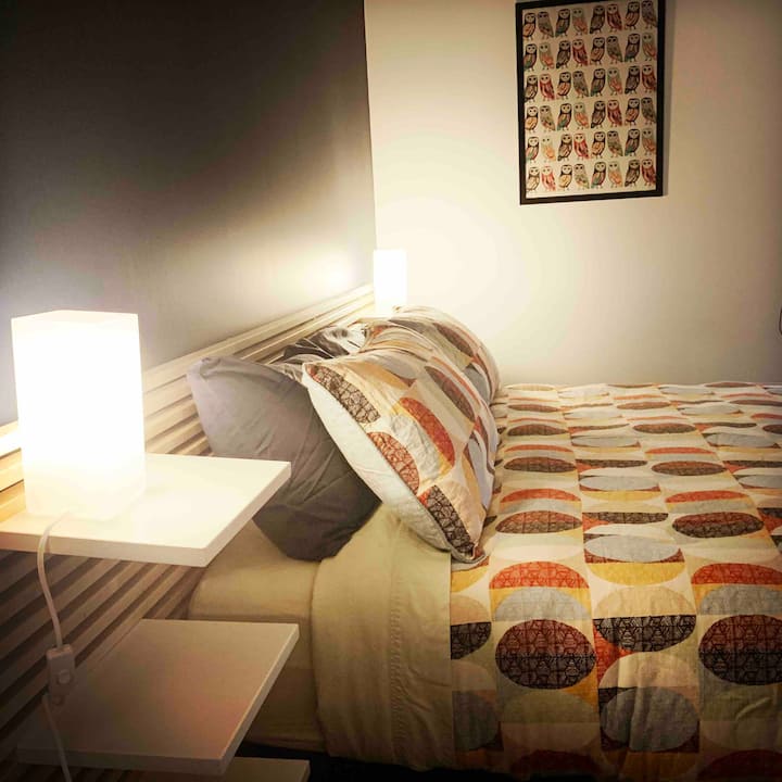 Sovrum 1 Dubbelsäng
TV 