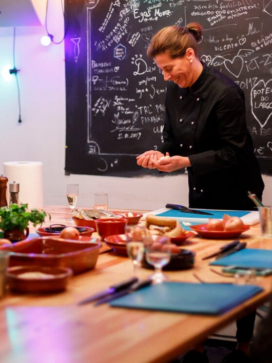 Mostrar imagem fornecida pelo anfitrião em ecrã inteiro