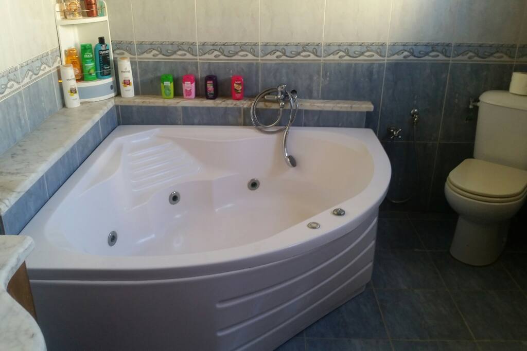 Baignoire jacuzzi