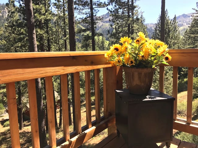 3_SuperHost@Squaw: Kitchen_W/D_Near Slopes