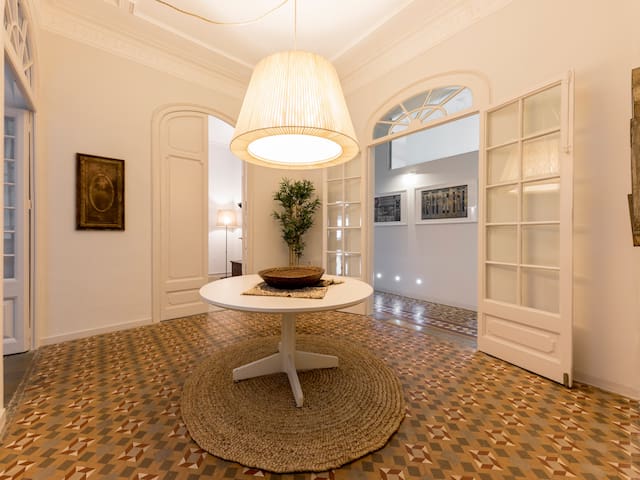 Modernist style apartment in the most central location