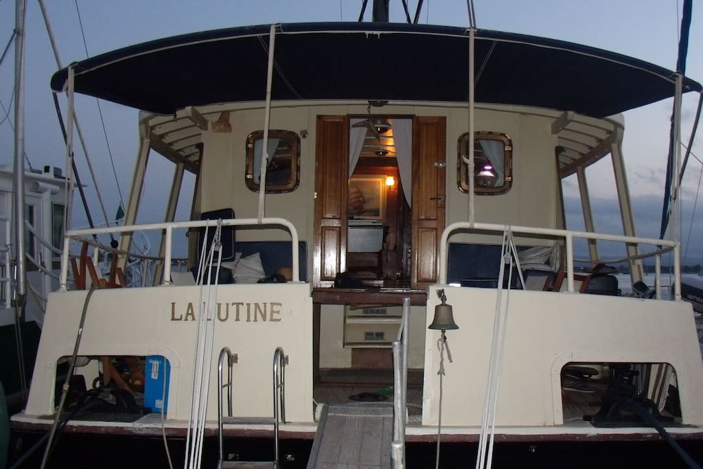arrière du bateau