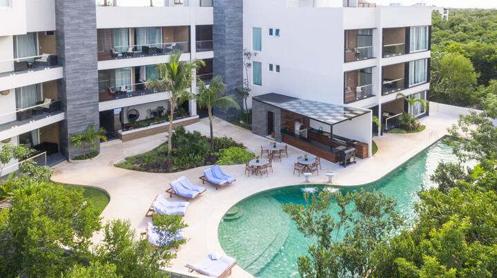 Three King/queen Bed Entire Luxury Apartment 301 - Akumal
