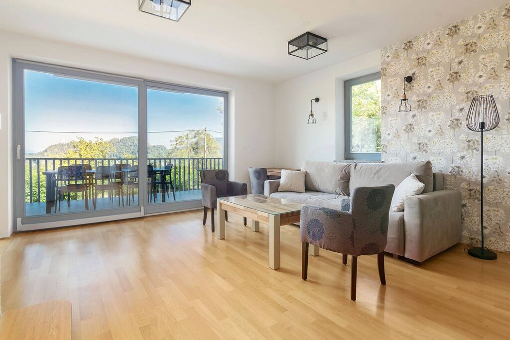 Villa Recica - South - Living Area