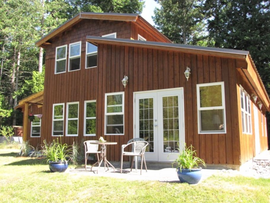 Sunroom entrance