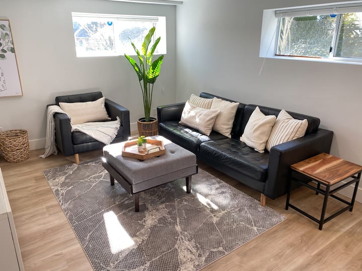 Lower Lonsdale, North Vancouver Holiday Rentals & Homes North