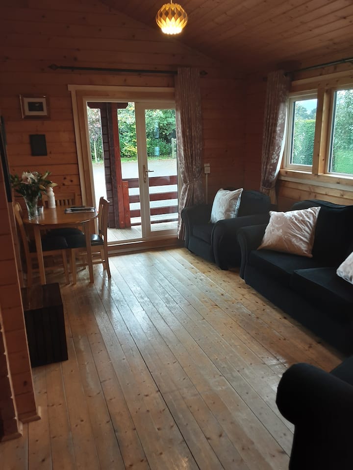 A Rustic Retreat With Country Charm/scenic Views - Ireland