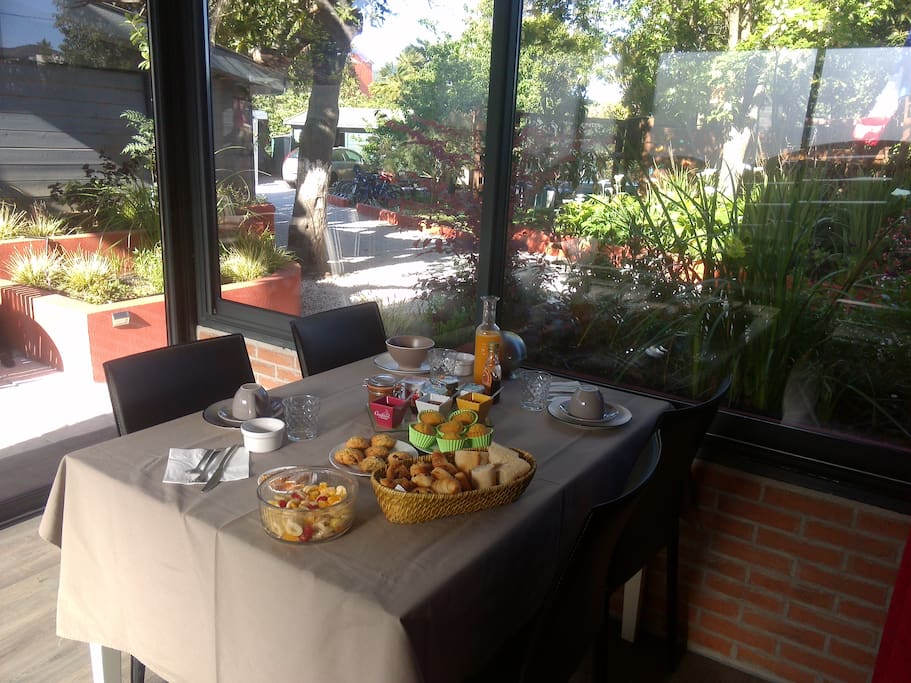 un copieux petit dejeuner