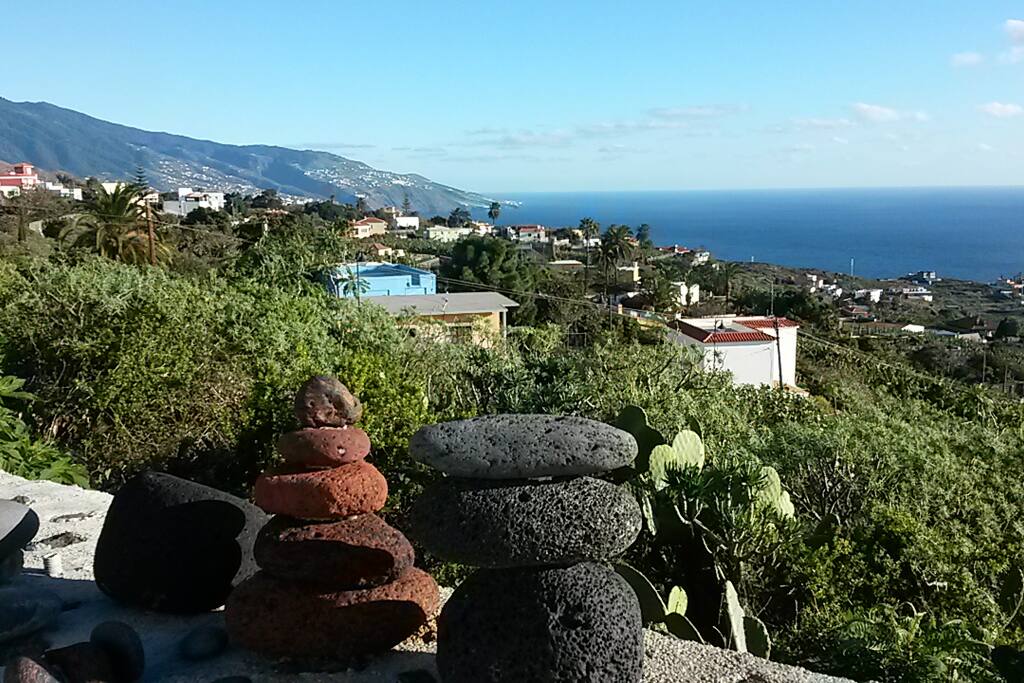 Vistas al mar y la montaña