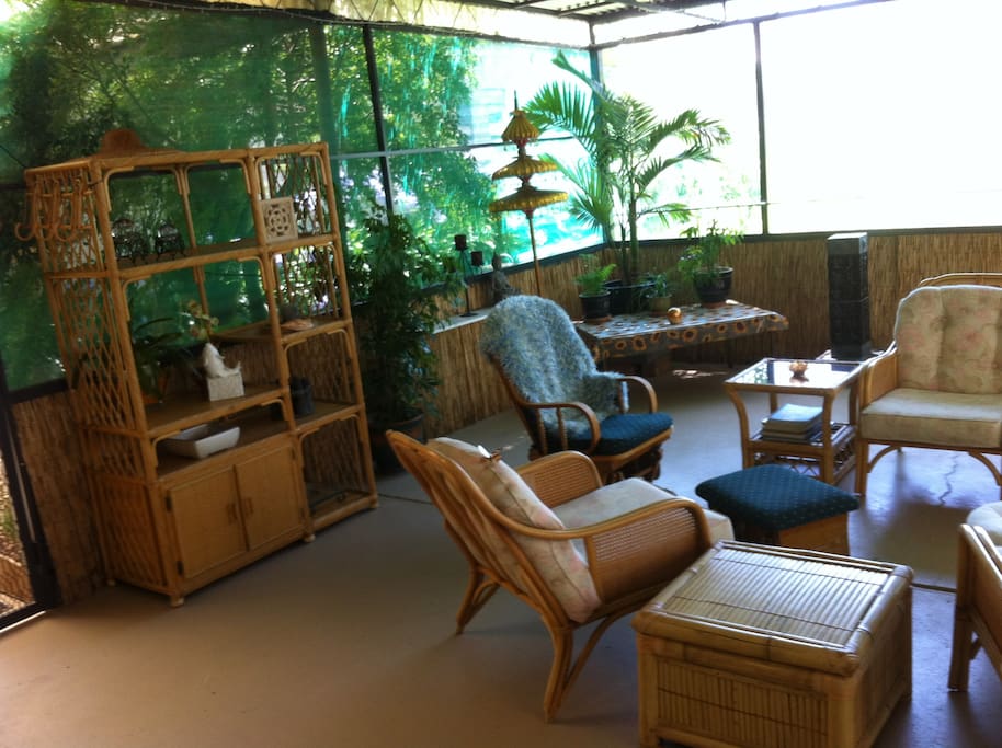 Relaxing Outdoor Area for you to enjoy