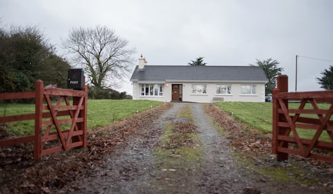 Idyllic Retreat - Escape to the countryside