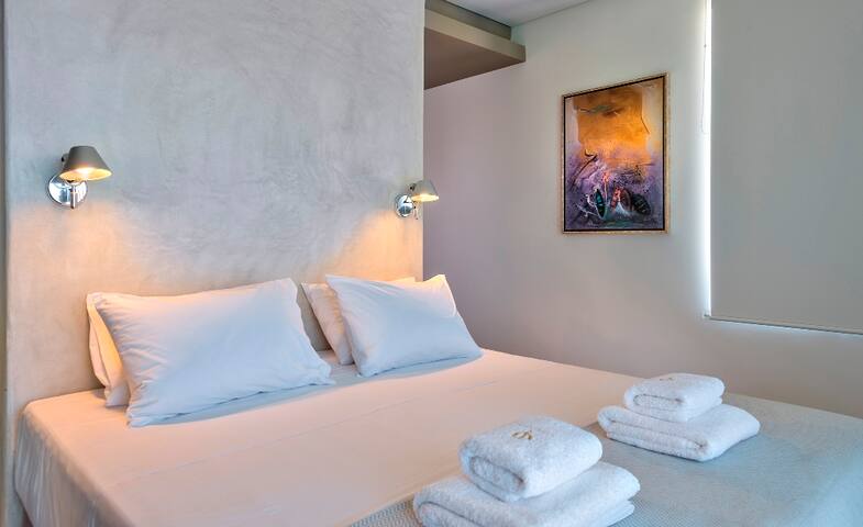 Luxury 2 bedr villa in western Crete gallery image 5