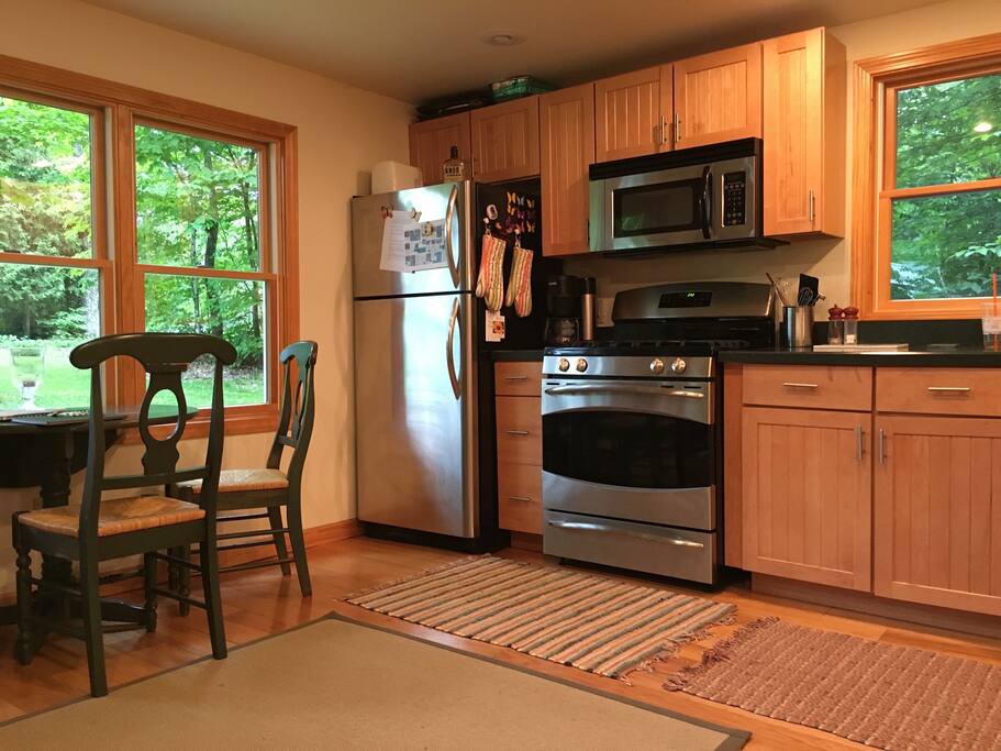 Kitchen complete for folks who actually like to cook