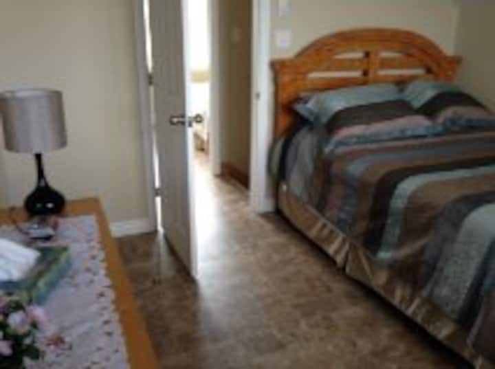 Deze kamer heeft een prachtig uitzicht op de oceaan