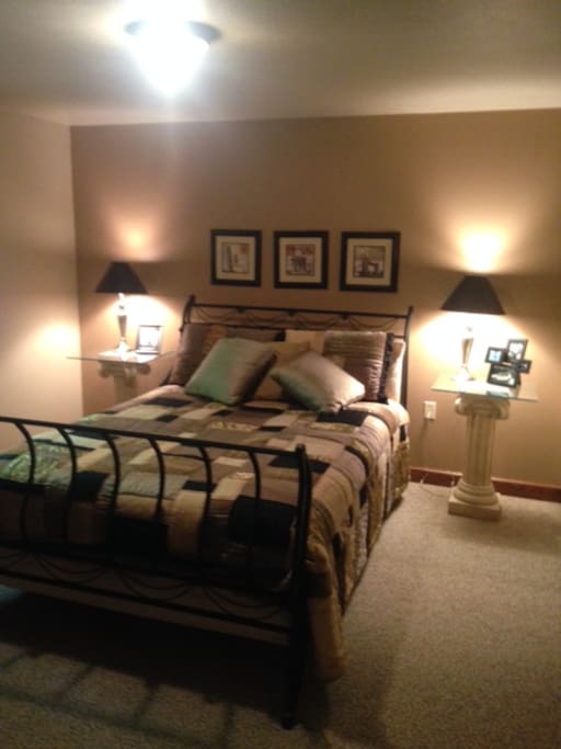 Queen bed