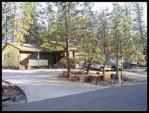 Lakehead Family Home Near Lake