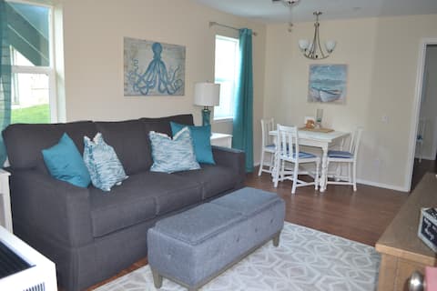 Top performing Airbnb: Walk to the Village of Arroyo Grande in Arroyo Grande