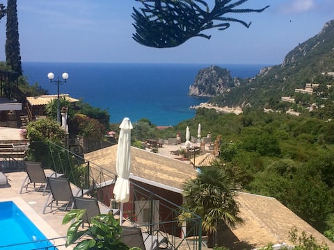 Ermones Emerald Villa-Romantic Gem