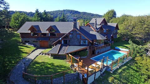 excellent view of the lake
