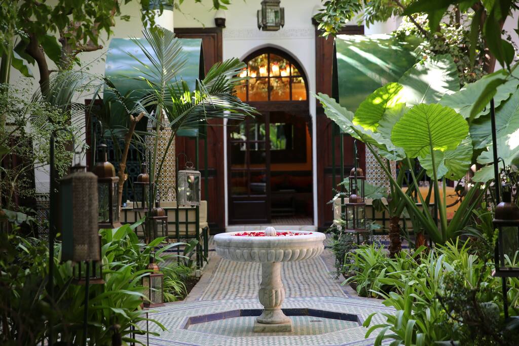 le patio principal du palais