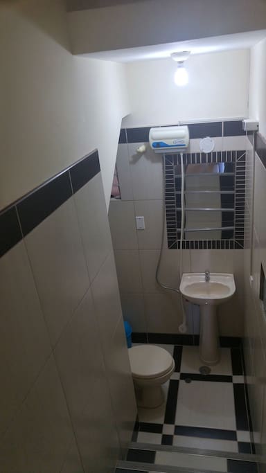 Baño con ducha privado