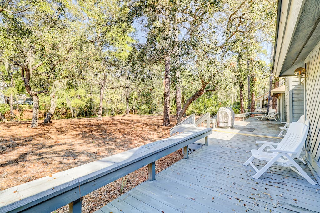 Welcome to Hilton Head Island! This secluded lakeside retreat is professionally managed by TurnKey Vacation Rentals.