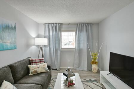 Enchanting oasis for family retreat and enjoyment