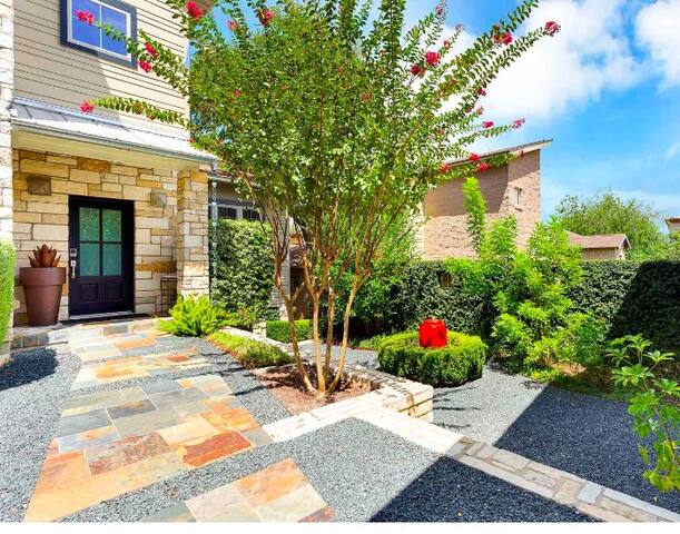 Texas Modern-Central Austin gallery image 5