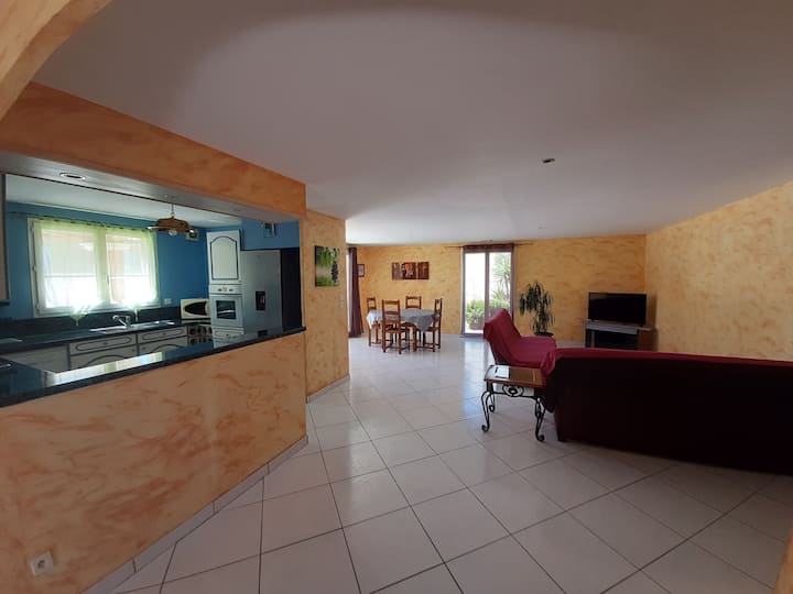 100 M2 Rdc De Villa 5 Mn Plage Leucate Classé 3* - Aude