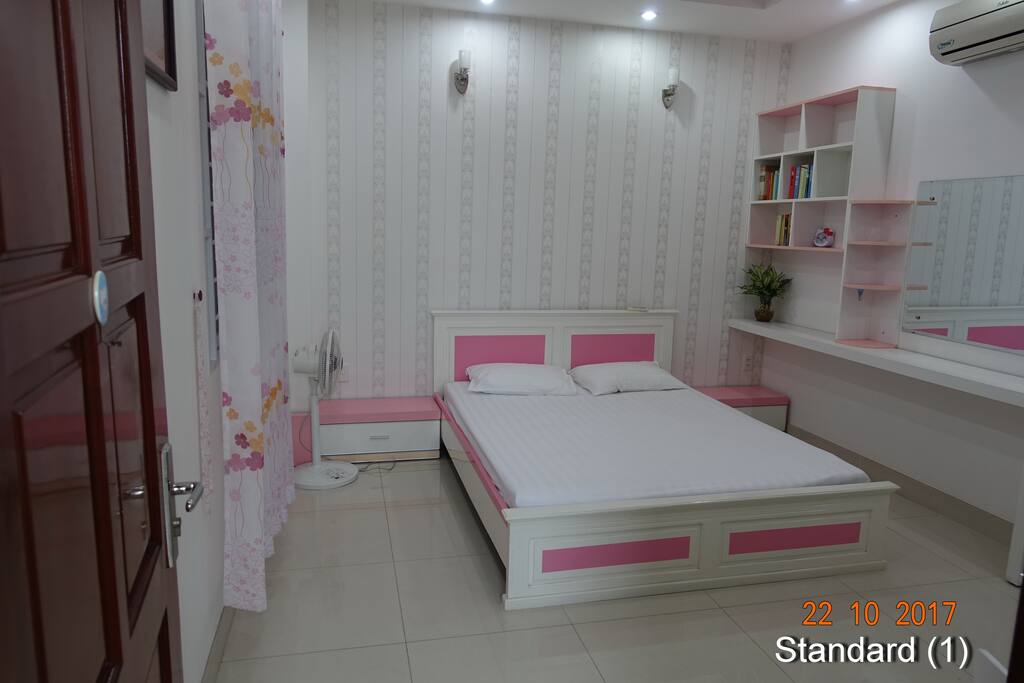 Standard (1)