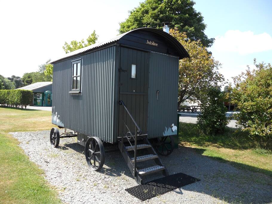 Shepherd's Hut outside area