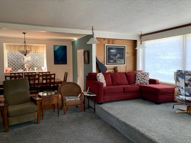 House on the Hill gallery image 4