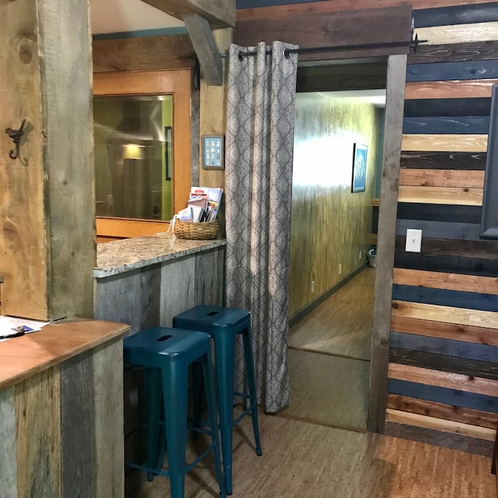 The Spotted Dog Studio - Pet Friendly - Ouray, CO