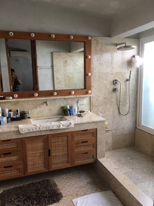 very nice bathroom