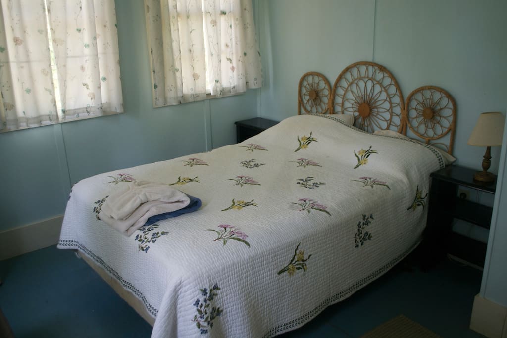 Bedroom 2 - full bed