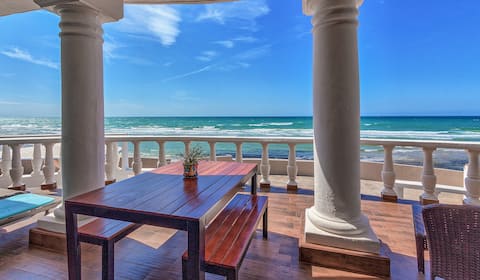 Popular Airbnb listing: 5 STARS•Beachfront•Las Conchas•Spotless! in Puerto Peñasco