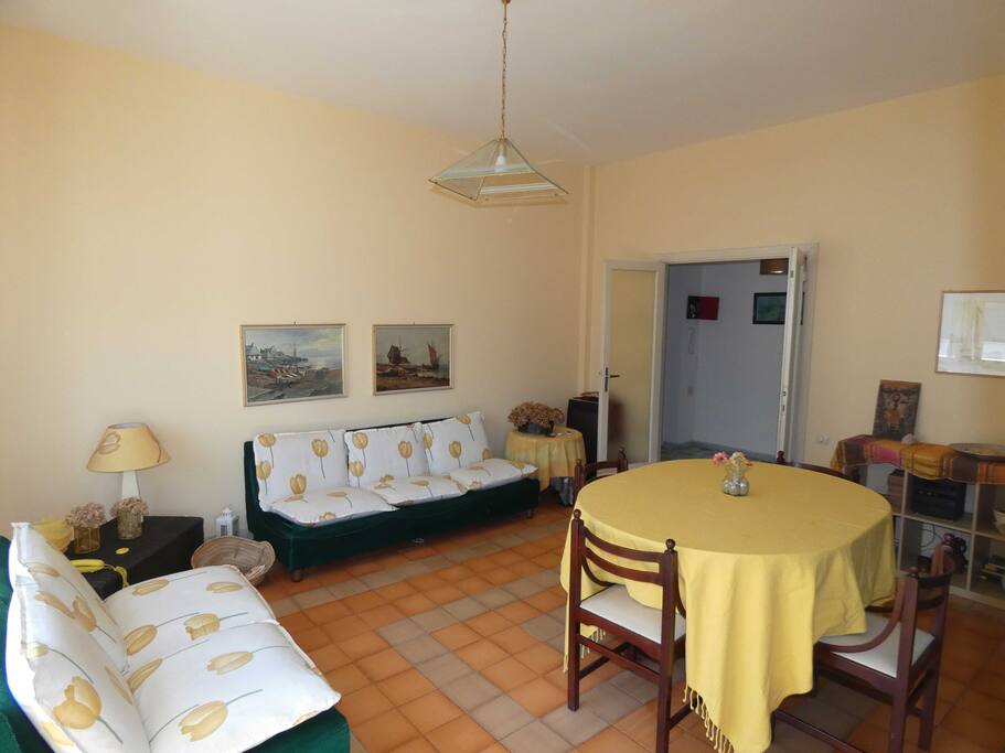 Salone
