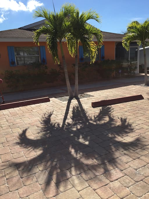 Street view of Starfish Garden