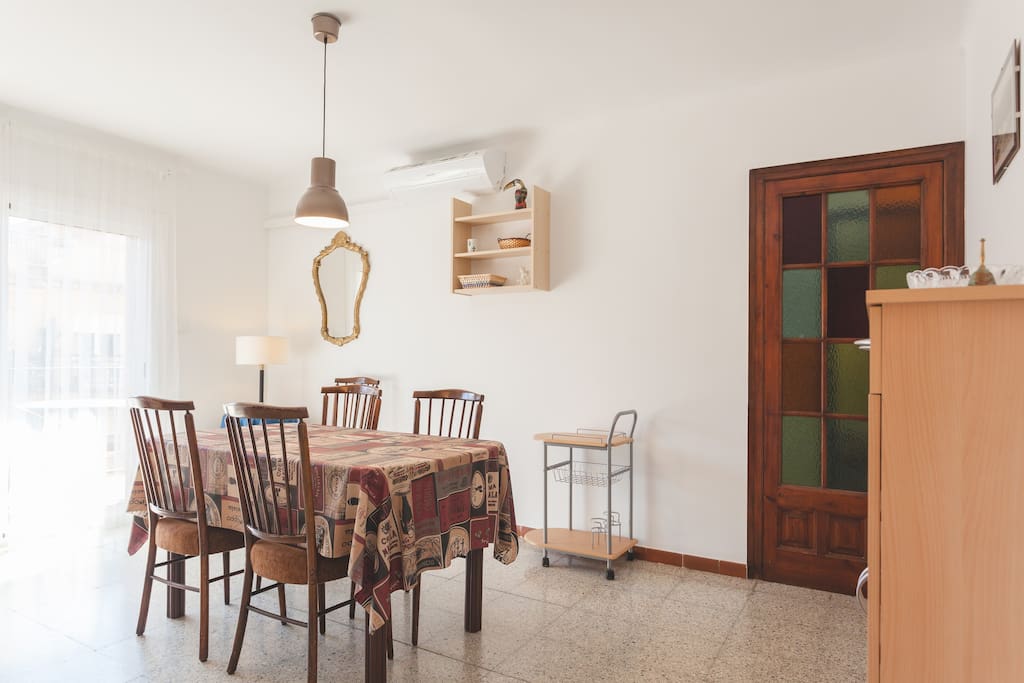 Menjador / Comedor / Dining room