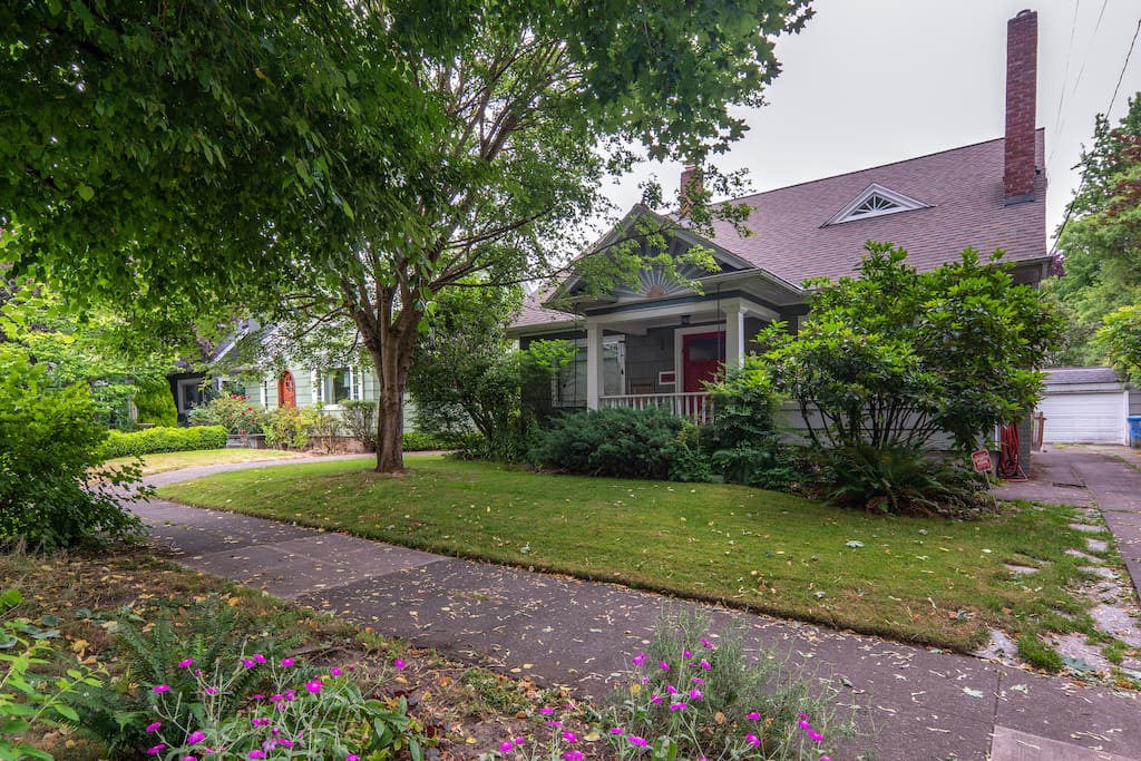 The house is in a beautiful lush neighborhood just 12 minutes from downtown Portland.