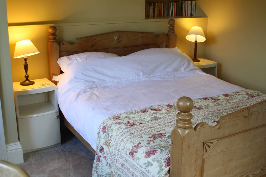5ft bed in Annie's Room