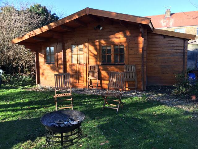 Log Cabin