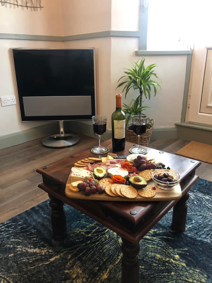 Unique-2 Bed-views-the Botanist Rest Ventnor Iow - Isla de Wight