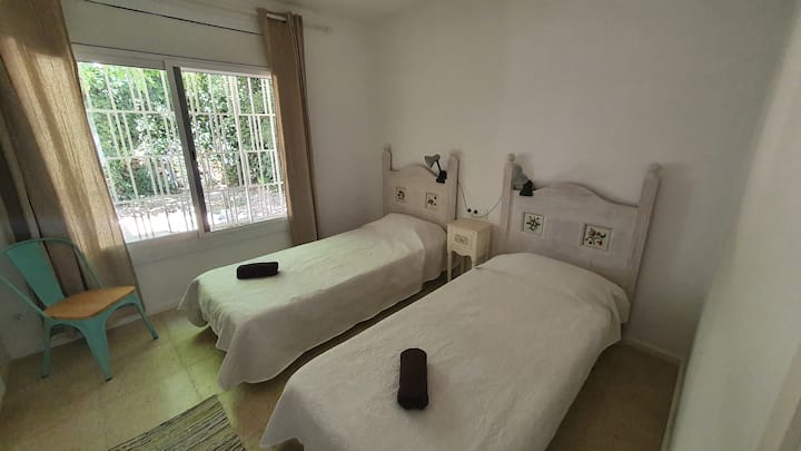 ห้องพักพร้อมเตียงเดี่ยว 2 หลัง