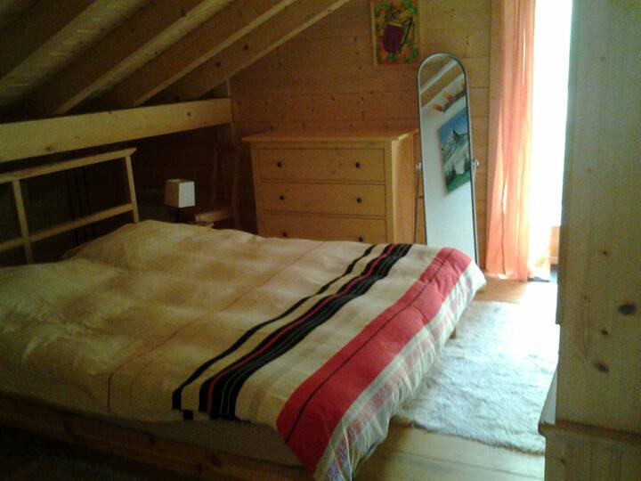 საძინებელი საწოლი 1 მ 60 მ