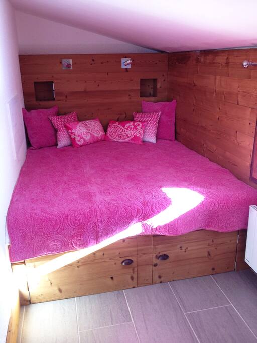 Chambre lit double 160