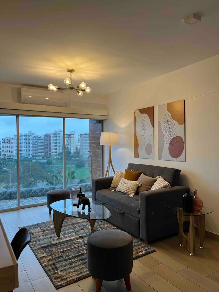 Moderno Apartamento Con Vista Panorámica -Barranco - Lima