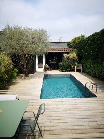 Belle maison de charme avec piscine gallery image 3