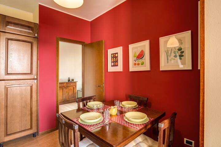 Naviglio Grande 2 Apartments (3 Bathrooms) gallery image 4